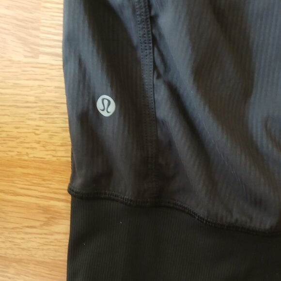 Lululemon In Flux Crop Pants Black Size 6 - Picture 4 of 9
